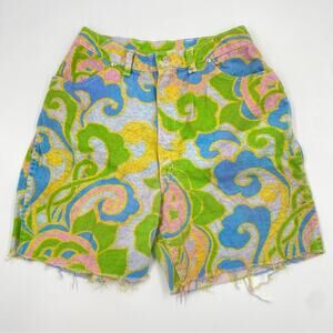Wrangler Vintage 60s 70s Jeans Shorts Cut Offs‎ Psychedelic
Hippie high waisted
